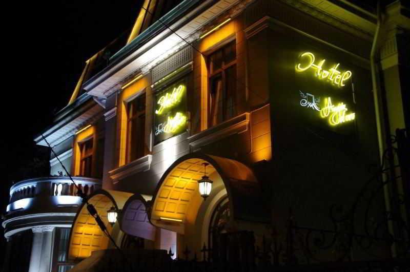 Hotel Angelo D'Oro بلوييست المظهر الخارجي الصورة